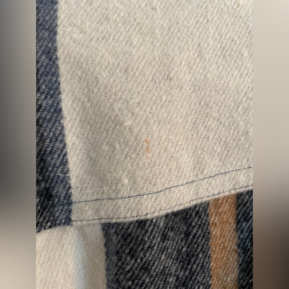 Original Deluxe Plaid Shirt Men’s Large - Blue, Tan, and Cream - Picture 8 of 13